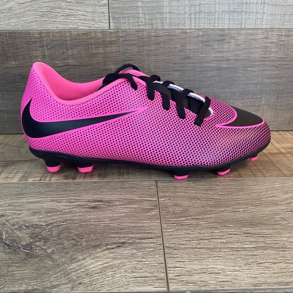 nike bravata football shoes
